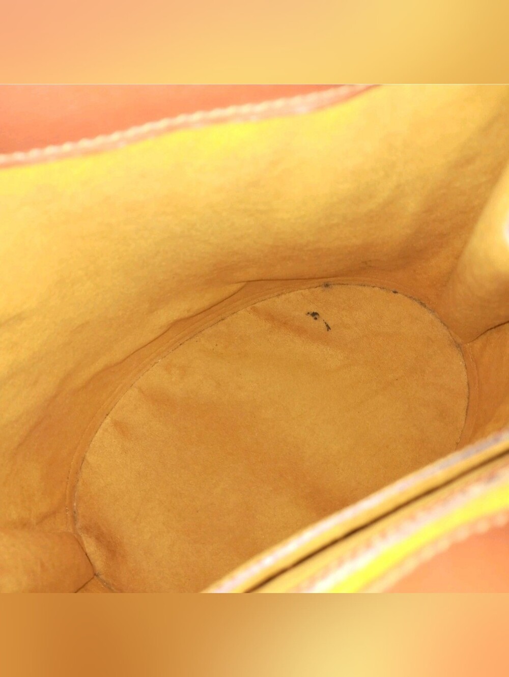 Louis Vuitton Cluny Shoulder Bag Structured Epi Brown Leather Bucket - Picture 7 of 10